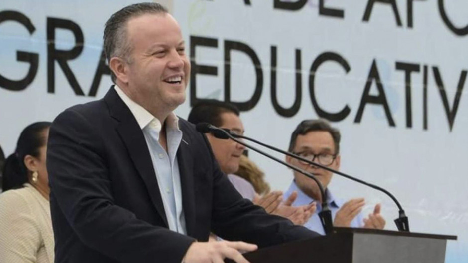 Regresa Carlos Canturosas a la escena política de Tamaulipas, va por diputación federal por la coalición MORENA-PT-Verde 