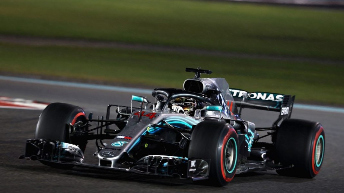 Lewis Hamilton se lleva Abu Dabi y el campeonato 2018, Checo Pérez termina en octavo