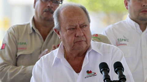 Niegan amparo a Romero Deschamps contra bloqueo de sus cuentas