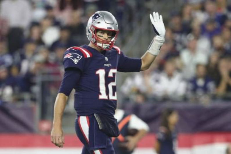 Tom Brady lanzó su pase 500 de touchdown