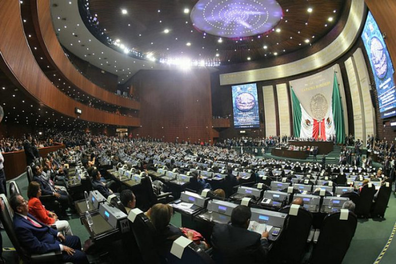 Diputados ahorrarán 409 mdp, pero no tocarán su dieta