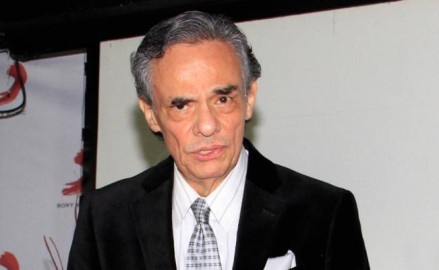 José José se recupera afirma esposa