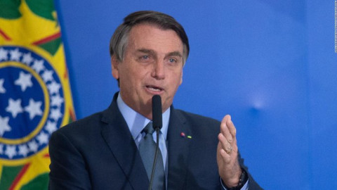 Jair Bolsonaro ingresa al hospital por dolor abdominal