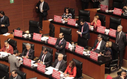 Senado aprueba en lo general dictamen de revocación de mandato