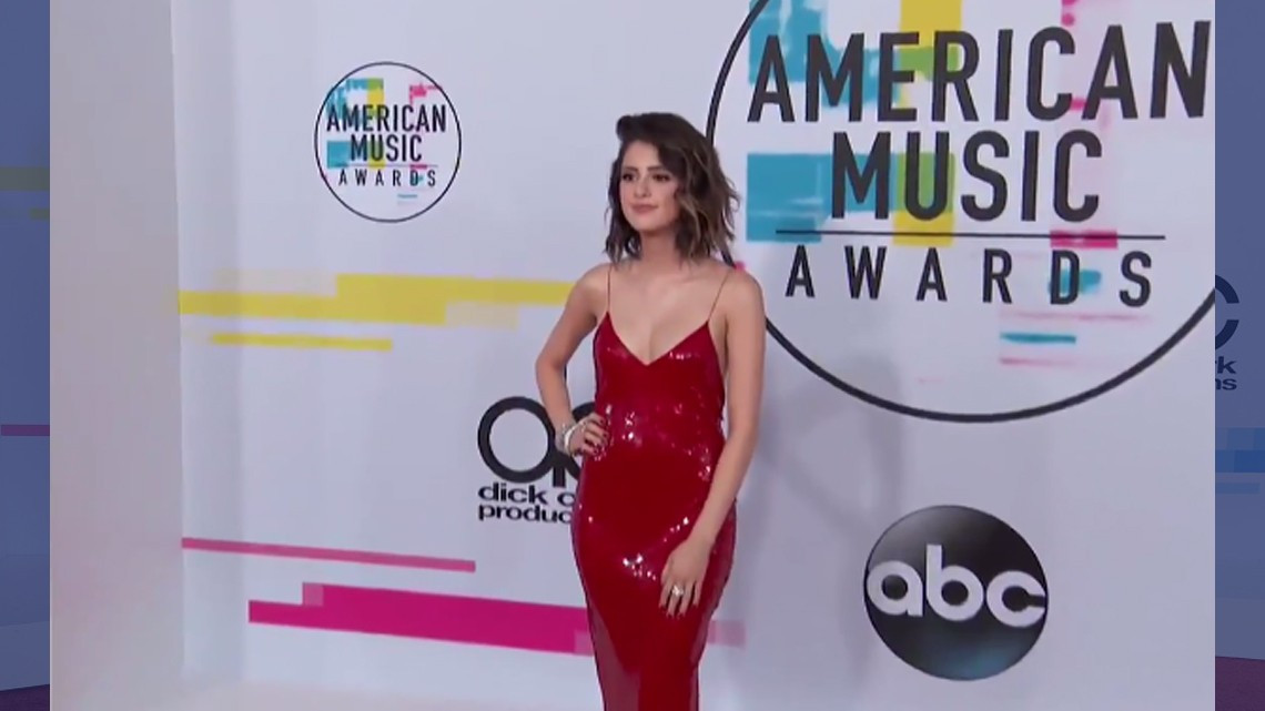Así lucen los famosos en los American Music Awards