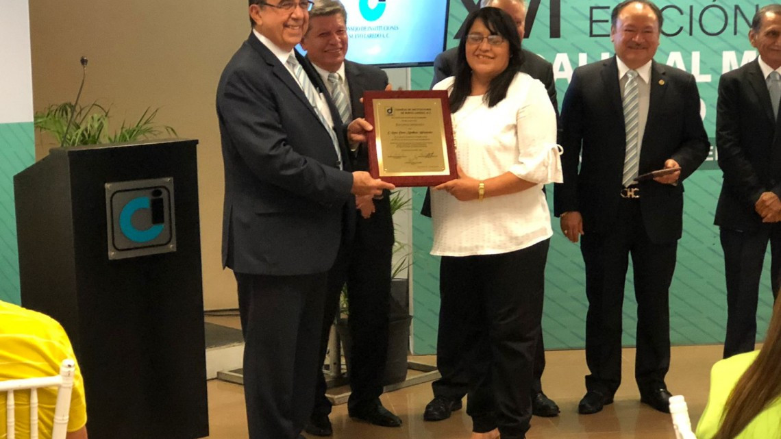 Ciudadanos destacados son galardonados por el consejo de instituciones de Nuevo Laredo