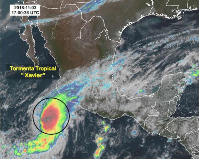 ‘Xavier’ se fortalece en costas de Colima y Jalisco