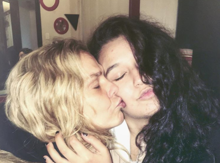 Hija de Niurka sorprende a su madre con broma pesada