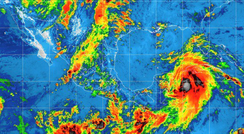 Activan Plan Marina en Yucatán y QRoo por "Michael"