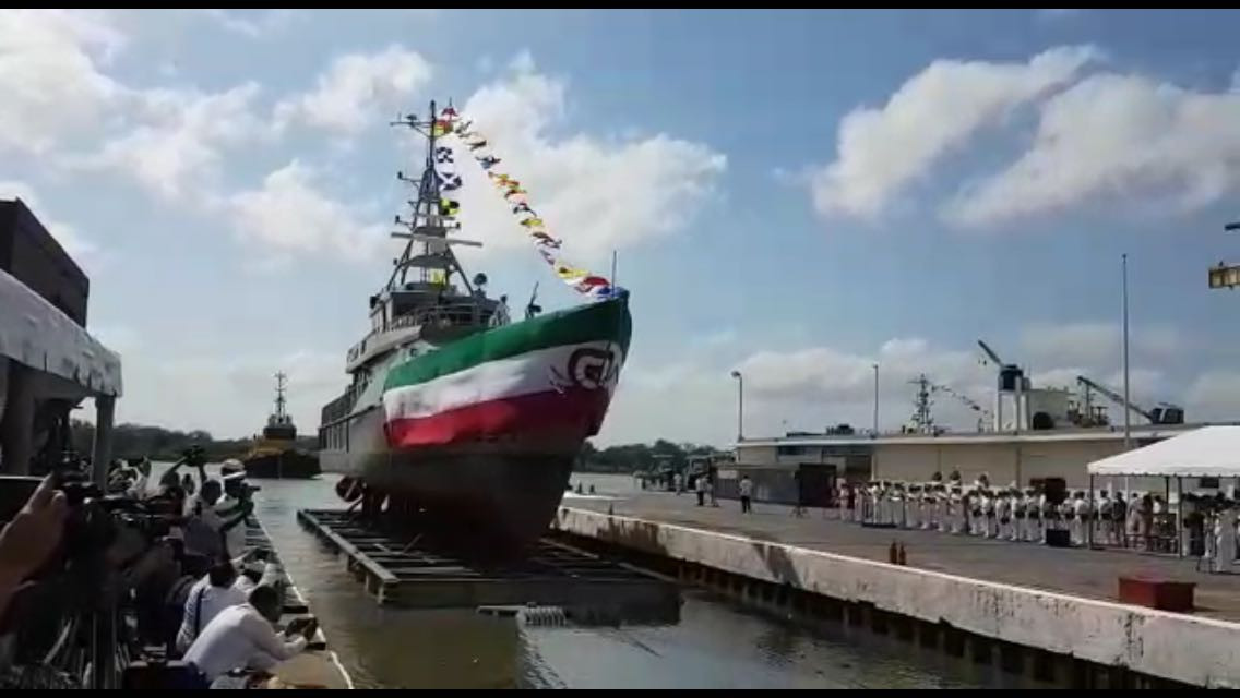 Armada realiza botadura de buque patrulla en Tampico