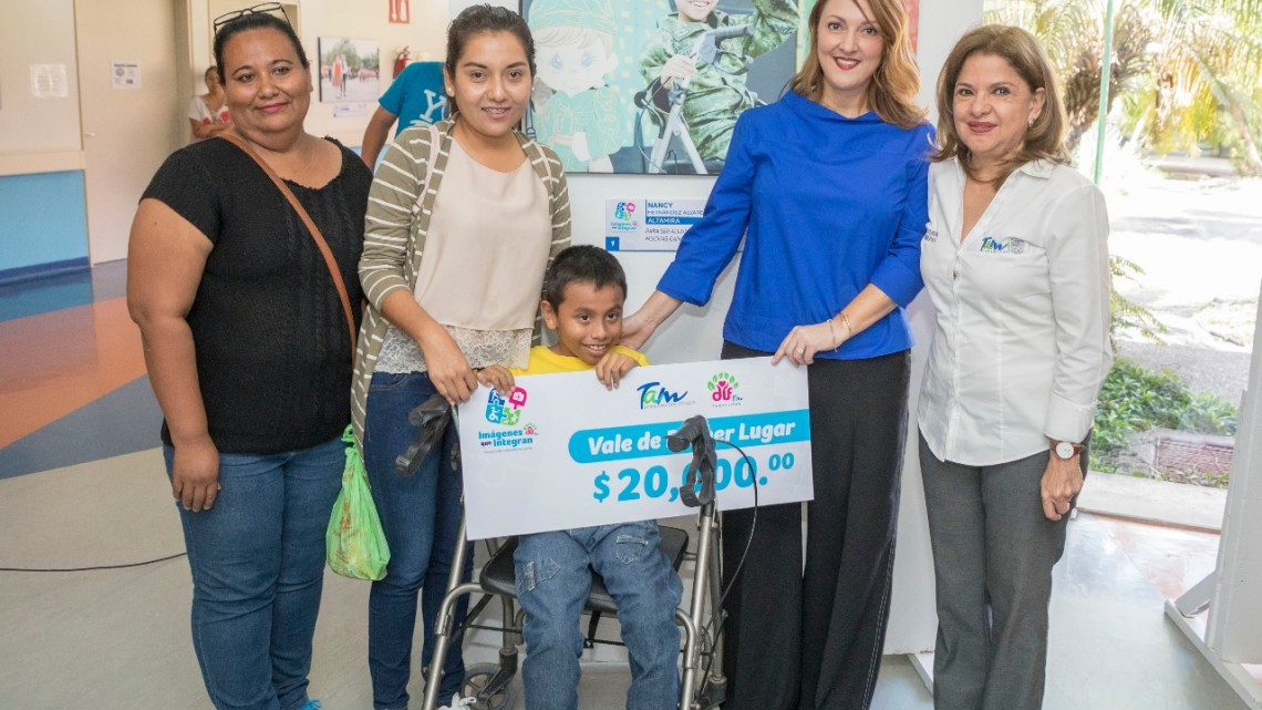 Con exposición fotográfica, promueve DIF Tamaulipas cultura de respeto para personas con discapacidad