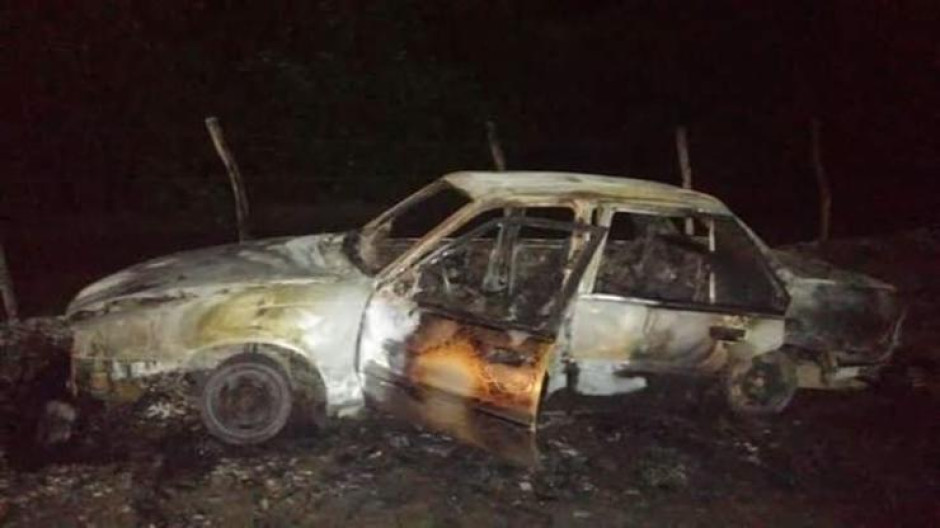 Encuentran cuatro cuerpos calcinados en un auto en Oaxaca