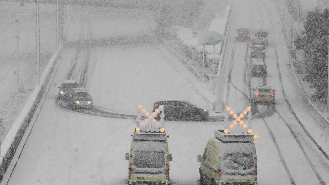 Tormenta de nieve tiñe de blanco a Grecia y a Turquía