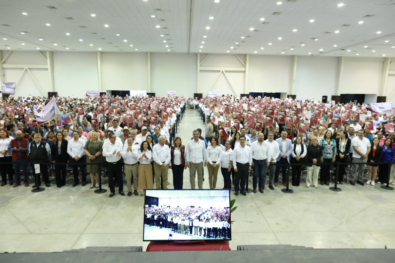  Entregan mil 500 escrituras a familias tamaulipecas