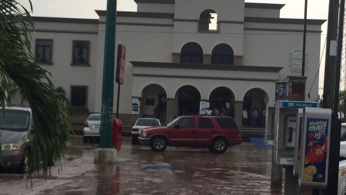 Realizan cambios en diversas direcciones del municipio