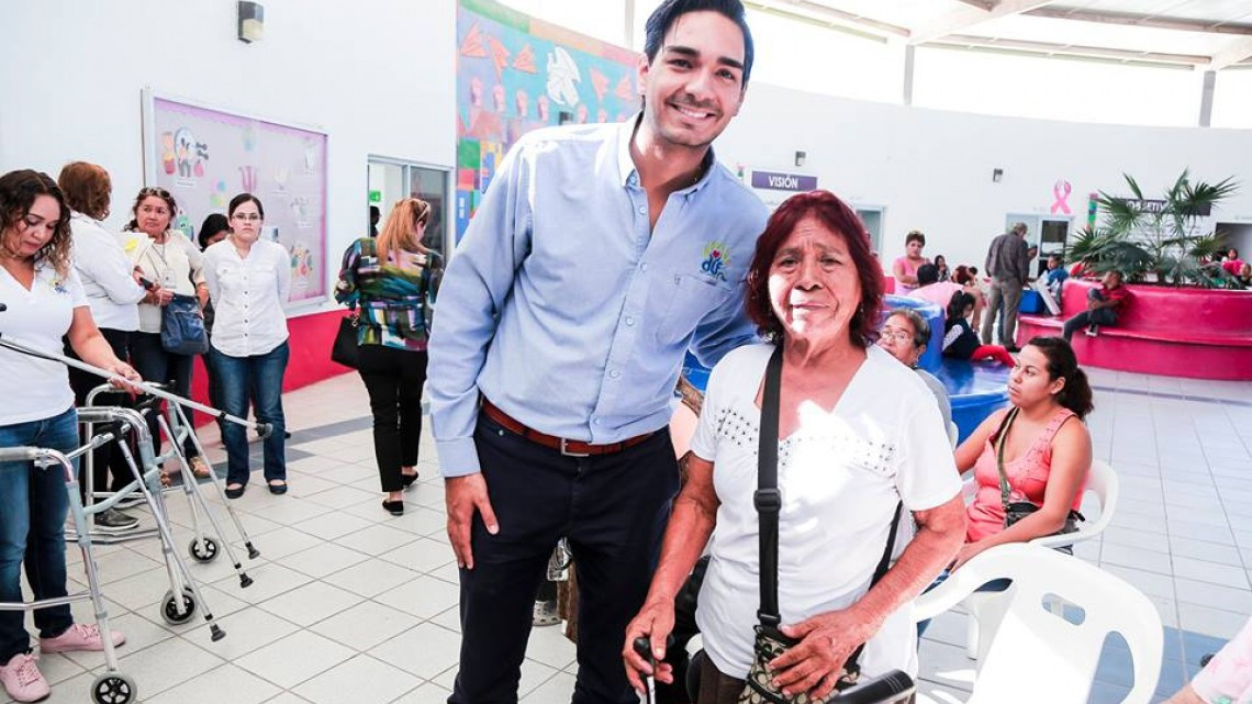 DIF Reynosa y Tamaulipas entregan aparatos funcionales