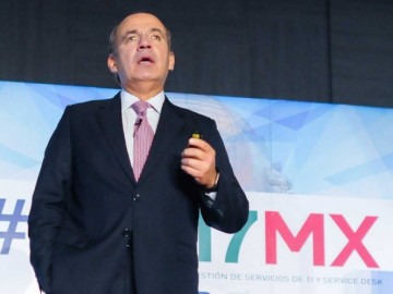 Intereses de una camarillas han afectado al PAN: Calderón