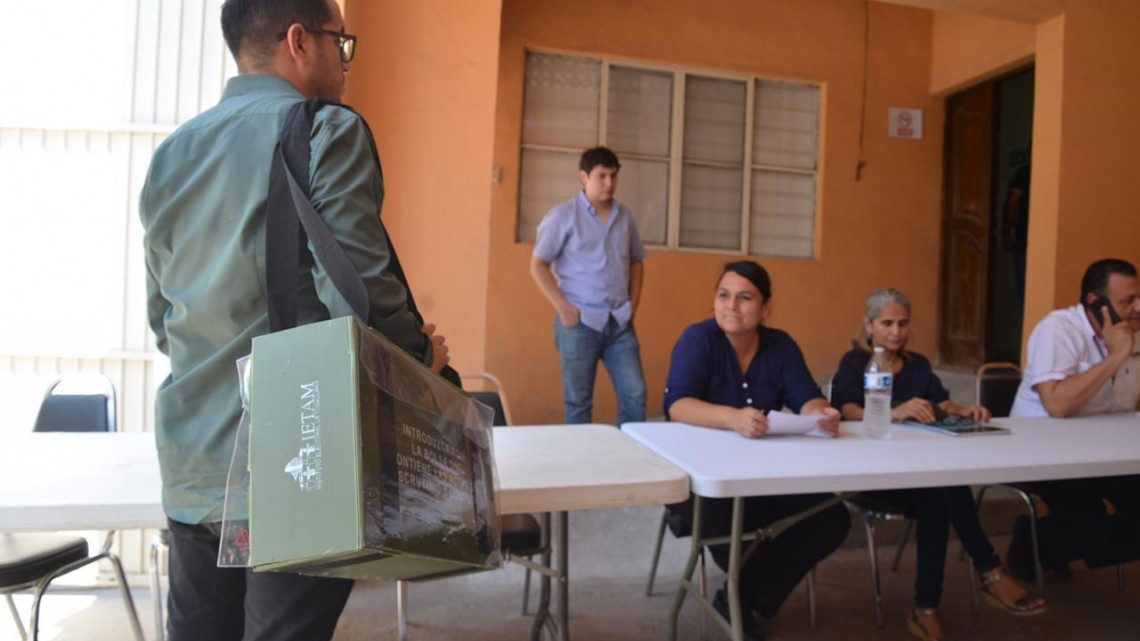 Llevan a cabo los 22 consejos distritales primer simulacro sobre jornada electoral