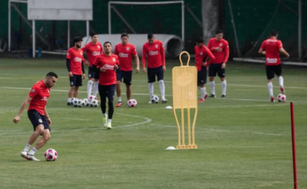 Continúan las lesiones dentro de Chivas; Pierden a Luis Olivas por un mes