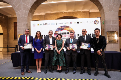 Recibe Secretaría de Desarrollo Energético de Tamaulipas reconocimiento a la excelencia