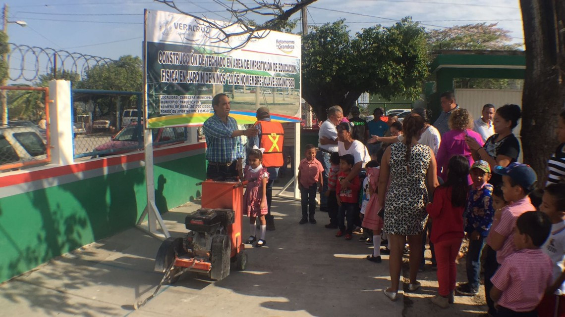 Inician techumbre en jardín de niños "20 de noviembre"