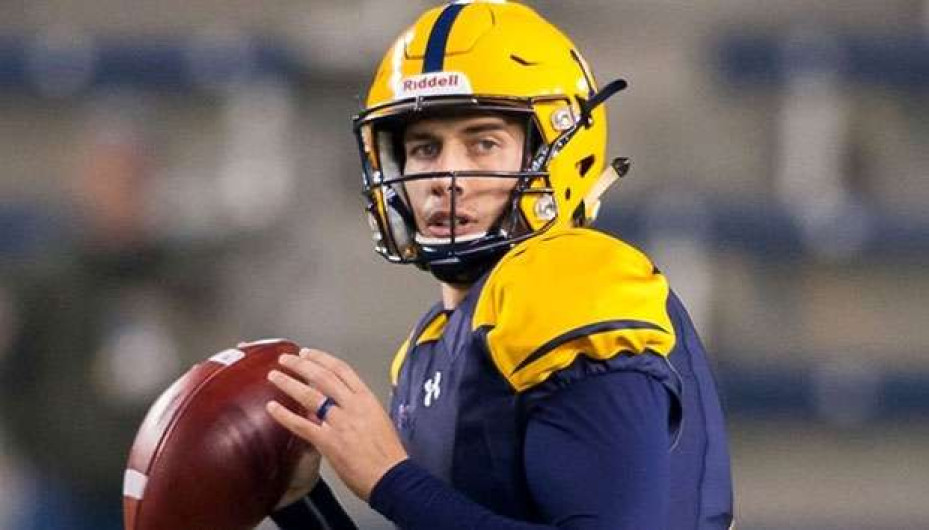 Luis Pérez firma con Rams de la NFL