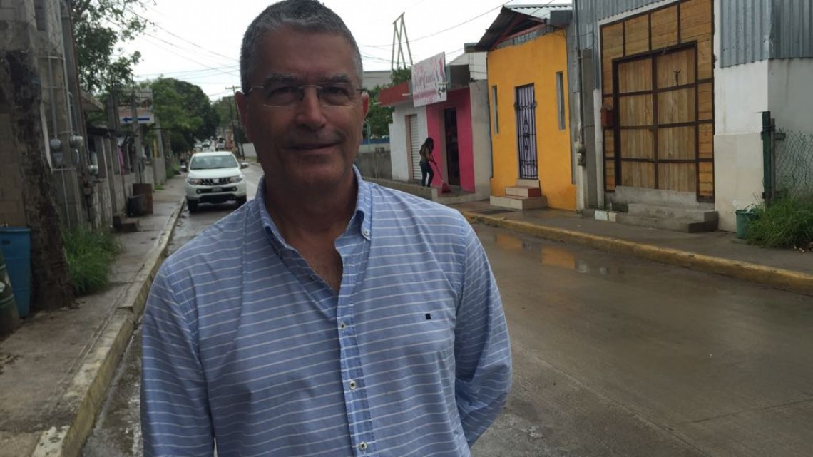 Obra recién entregada se colapsa por las lluvias