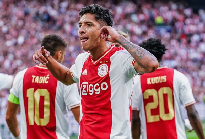 Jorge Sánchez debuta en Champions con el Ajax