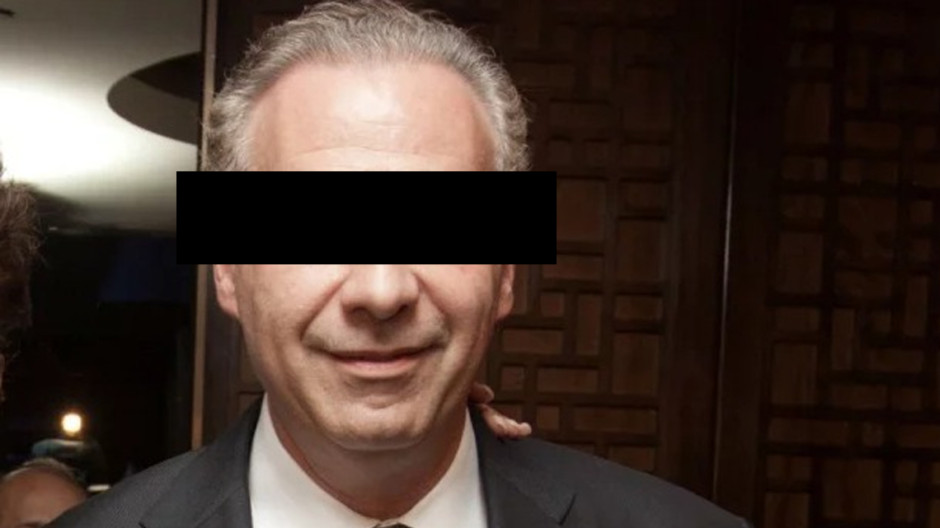 Detiene FGR a abogado de Romero Deschamps