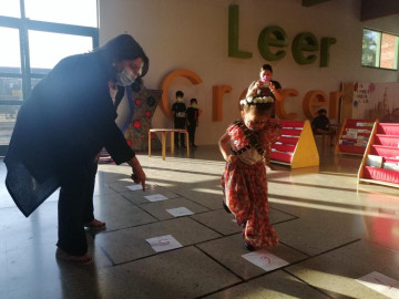  Arman triatlón literario en estación palabra