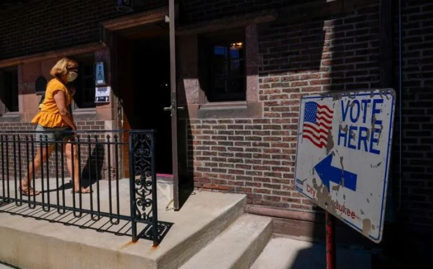 Mark Zuckerberg dona 300 mdd para las elecciones seguras de EU