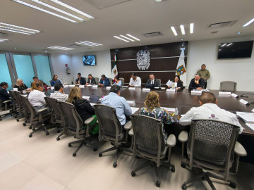 Rinde Cabildo un minuto de silencio en memoria de regidor Brayan