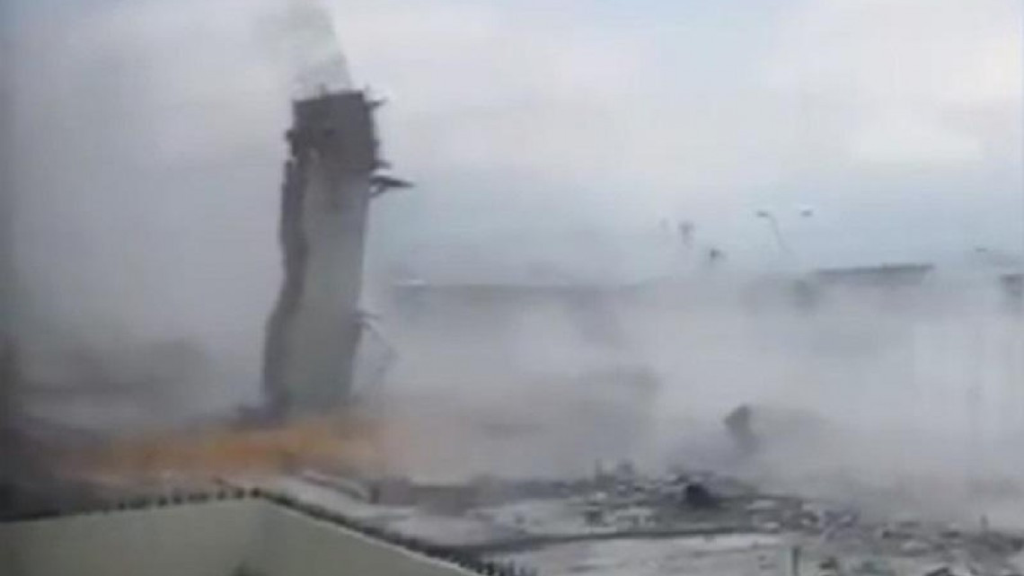 Al menos 3 muertos y 10 atrapados tras derrumbe de obra en Monterrey